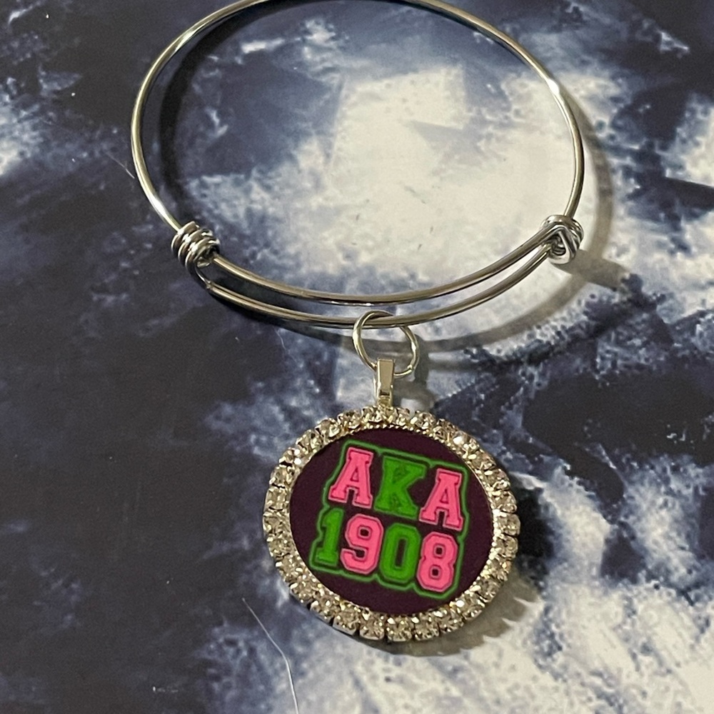 Aka bangle bracelet
